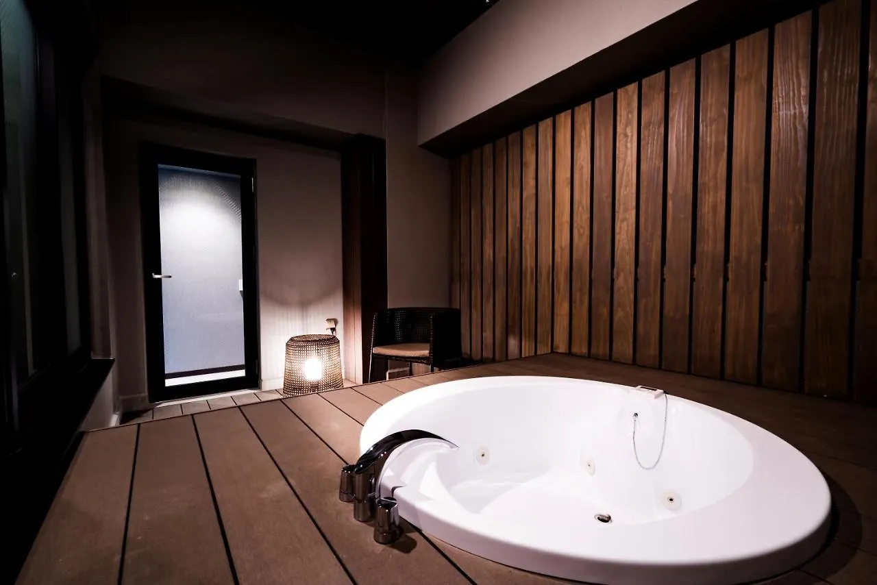 Randor Hotel Namba Osaka Suites