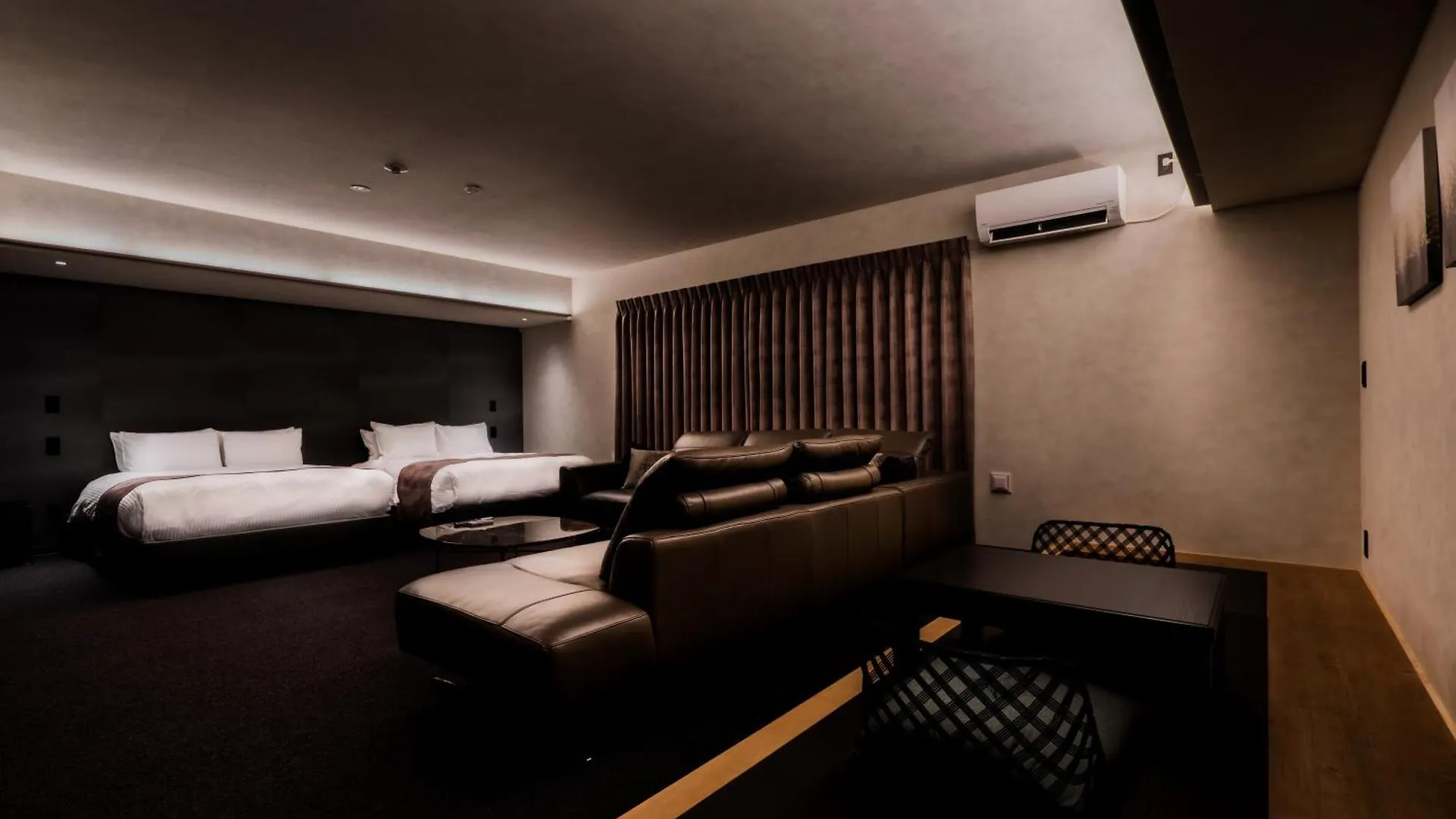 Randor Hotel Namba Osaka Suites