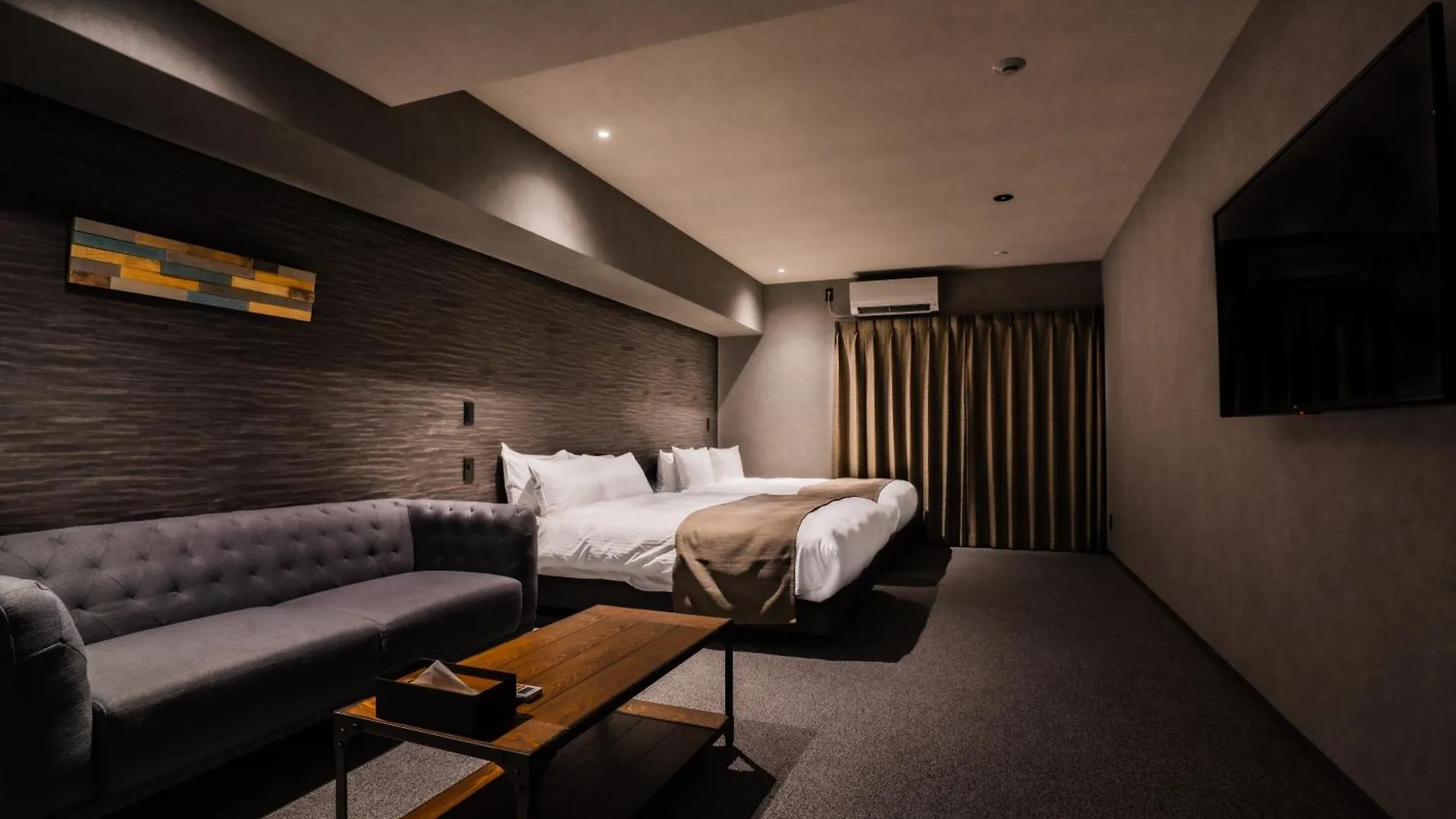 Randor Hotel Namba Osaka Suites